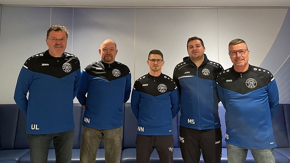 Auf dem Bild von links: Uli Lichius, Michael Neukirchen, Waldemar Neufeld, Max Steinbach und Michael Schmitt.