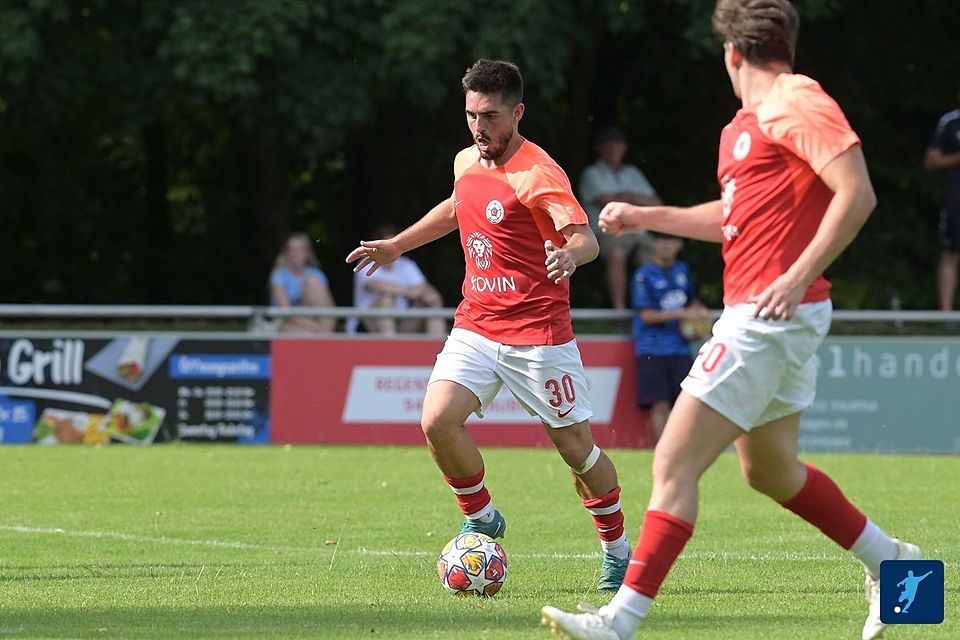 Der SV Türk Gücü Straubing um Spielercoach Asllan Shalaj ist ein heißer Meistertipp