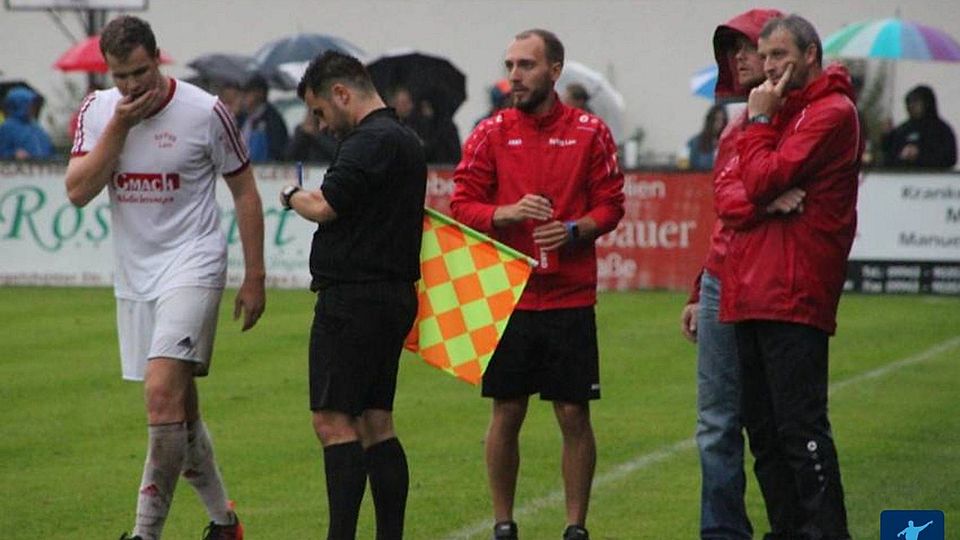 Hans Schmalzreich (re.) und Thomas Altmann (Mitte) sollen die SpVgg Lam zum Ligaerhalt führen 