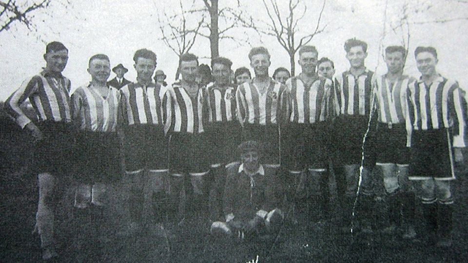 Die Fußballmannschaft der DJK Nordweil des Jahres 1931 .....  | Foto: repro: Reiner Merz
