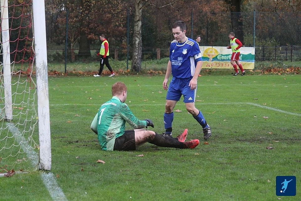 Der TSV Großenwörden ist nach fünf Jahren zurück in der 1. Kreisklasse. Hier mit Jannes Kück und Oliver König.