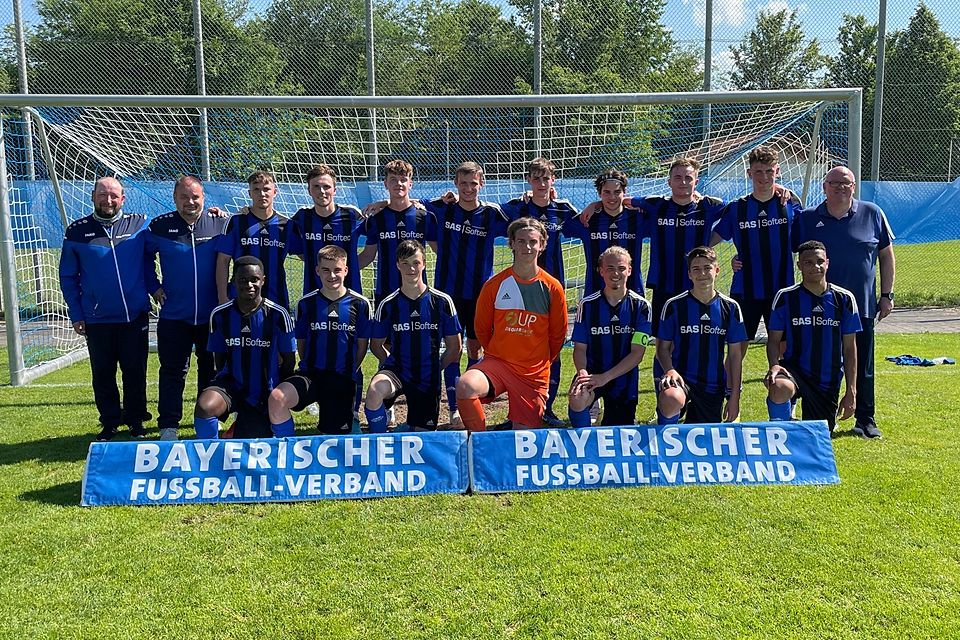 Mit einem dritten Platz beim Landesfinale des Verbandspokals landete die schwarz-blaue U19 einen beachtlichen Erfolg.