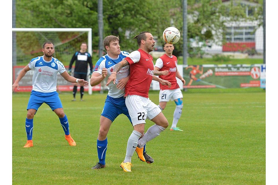 Silvio Battaglia (rechts) und der TSV Berg mussten am Freitagabend in der Verbandsliga gegen den FC 07 Albstadt (Andreas Hotz) mit einem 0:0 zufrieden sein. Derek Schuh