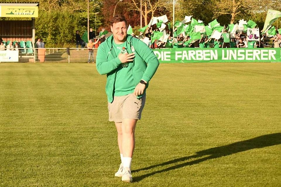 PSV-Coach Dennis Buthmann (PSV Neumünster).