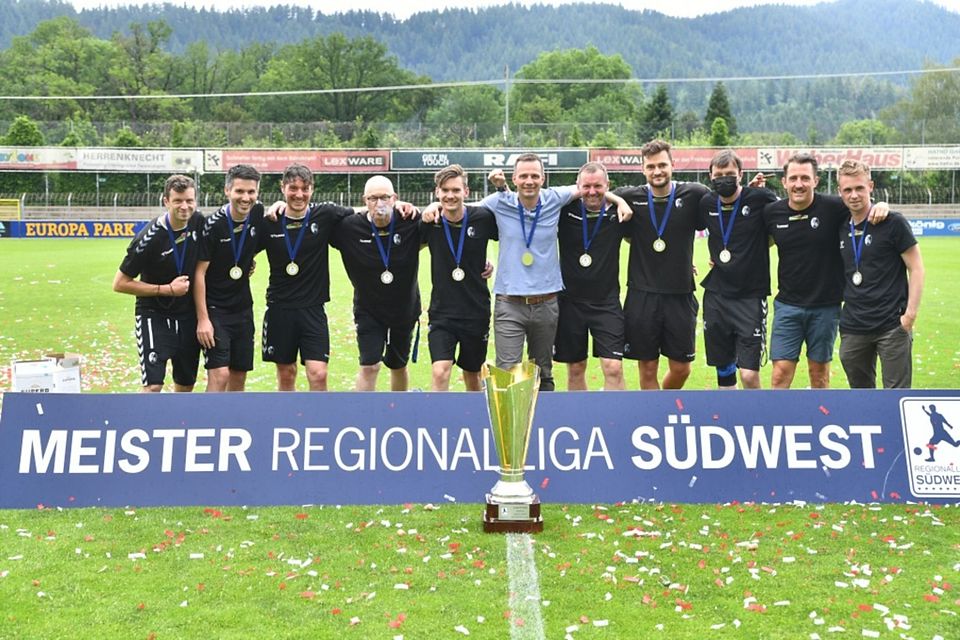 Regionalliga-Meister: ein großer Erfolg für die Verantwortlichen in der Freiburger Fußballschule 