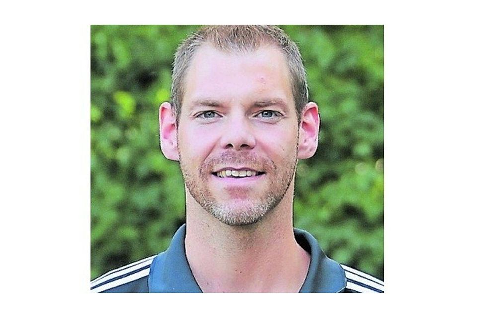 Frank Bauer ist Trainer des SV Golkrath. Foto: Royal