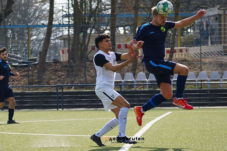 Der SC Brühl feiert den Aufstieg