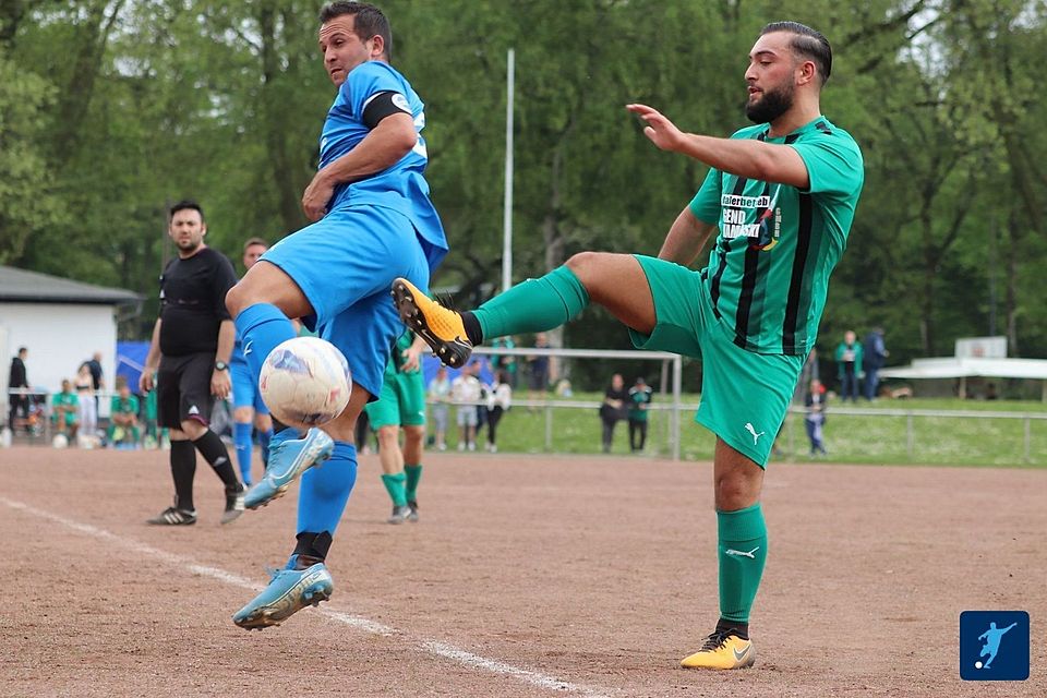 Der VfB Gelsenkirchen (in Grün) wird in der kommenden Spielzeit von Edvin Kovacevic trainiert.