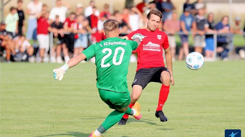 In der 93. Minute überwand Sebastian Lehmann den Keeper des FC Fuchsstadt, Lukas Wenzel, letzte Saison im Regionalliga-Kasten der Schweinfurter Schnüdel