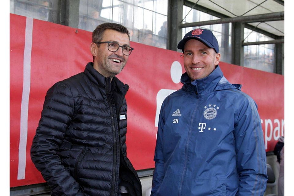Bayern-Trainer Sebastian Hoeneß trainiert eine exquisite Auswahl. Heute gehts gegen Michael Köllner und seine Sechziger. sampics