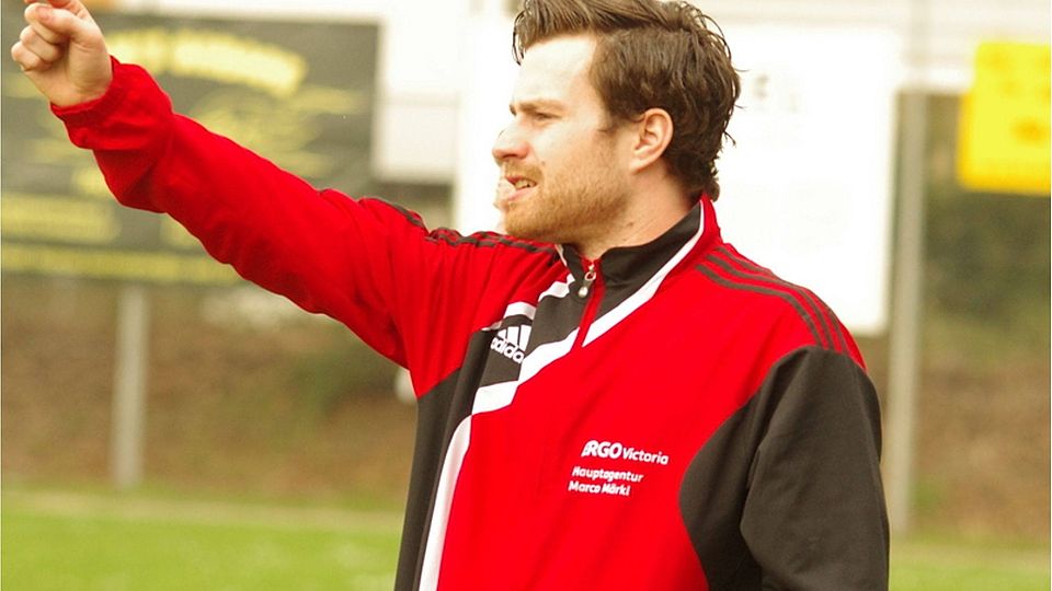 Trainer Manuel Kainzbauer möchte mit Donaustauf II in die Kreisklasse aufsteigen. F: lst