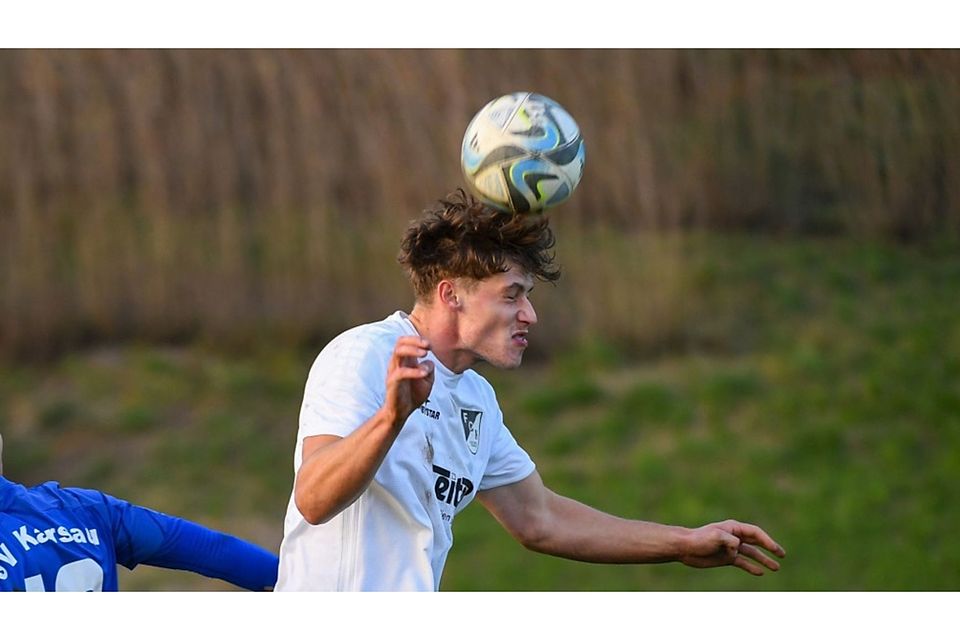  Sonderlob vom Trainer: Verteidiger Bennet Dietel stach beim Kanderner Kantersieg hervor. | Archivfoto: Gerd Gründl