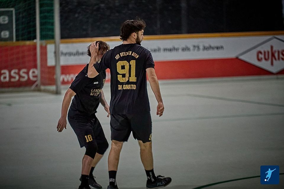 Bergisch Born löst das Halbfinal-Ticket.