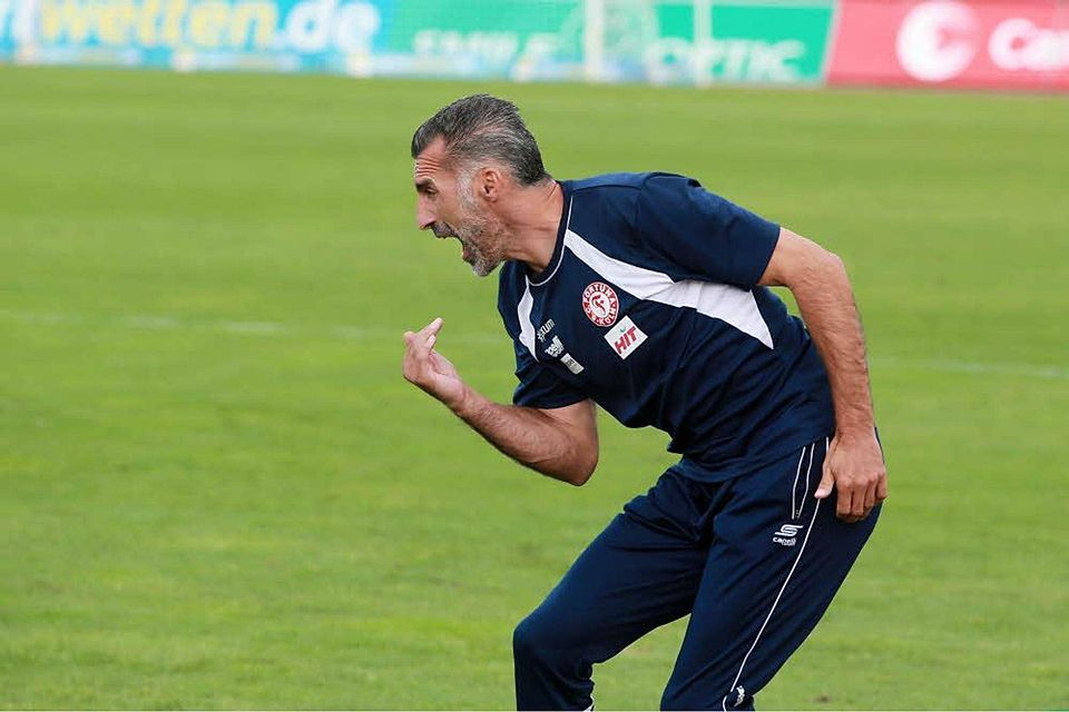 Thomas Stratos,  Trainer des SC Fortuna Köln