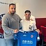 Hernes Co-Trainer Göksel Maden mit Neuzugang Simeon Aleksandrov (r.).