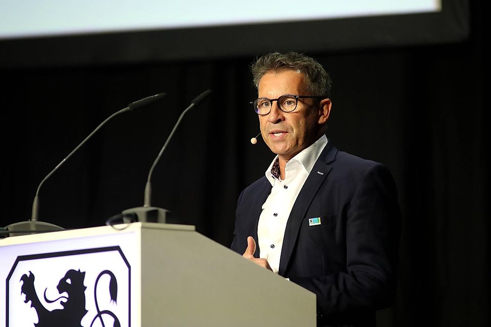 Der neue Löwen-Präsident Gernot Mang und seine Stellvertreter haben am Freitag auf den geplatzten Deal in einer Pressemitteilung reagiert. Der neue Löwen-Präsident Gernot Mang und seine Stellvertreter haben am Freitag auf den geplatzten Deal in einer Pressemitteilung reagiert.