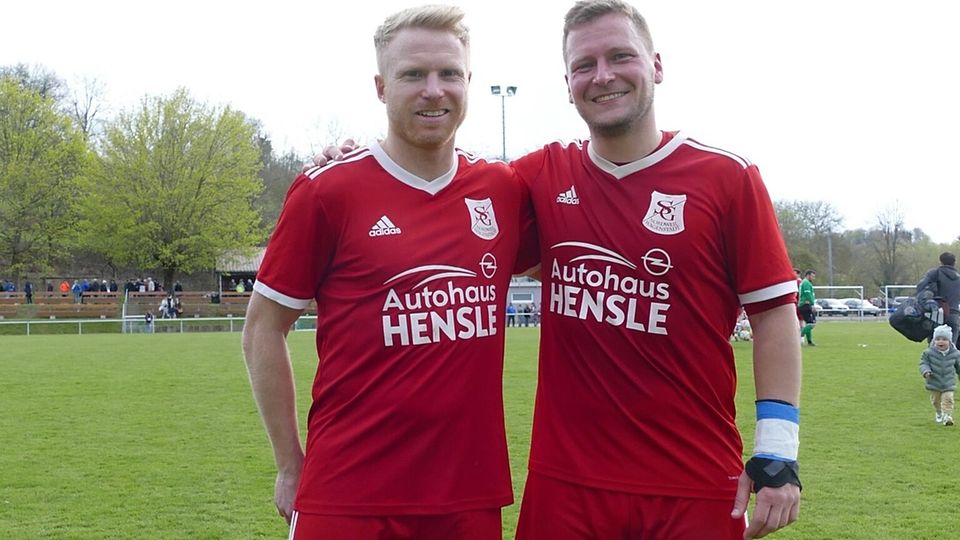 Philipp Hensle (links) und Jonas Bühler im Trikot der Spielgemeinschaft Nordweil/Wagenstadt – sind in ihrem sechsten Jahr als Spielertrainer.