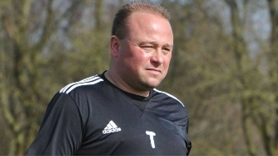 Vertrag verlängert: Jörn Augustin bleibt BSC-Trainer.Foto: Brinkmann Picasa