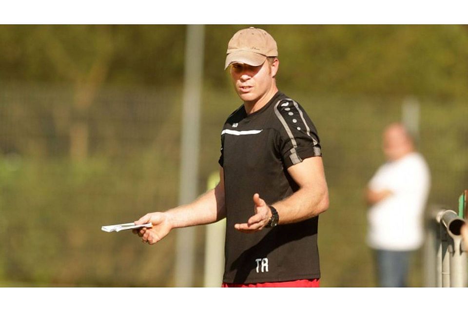 Hört nach neun Jahren Trainertätigkeit in der ersten Mannschaft bei der SG Gladbach auf: Michael Urbild.