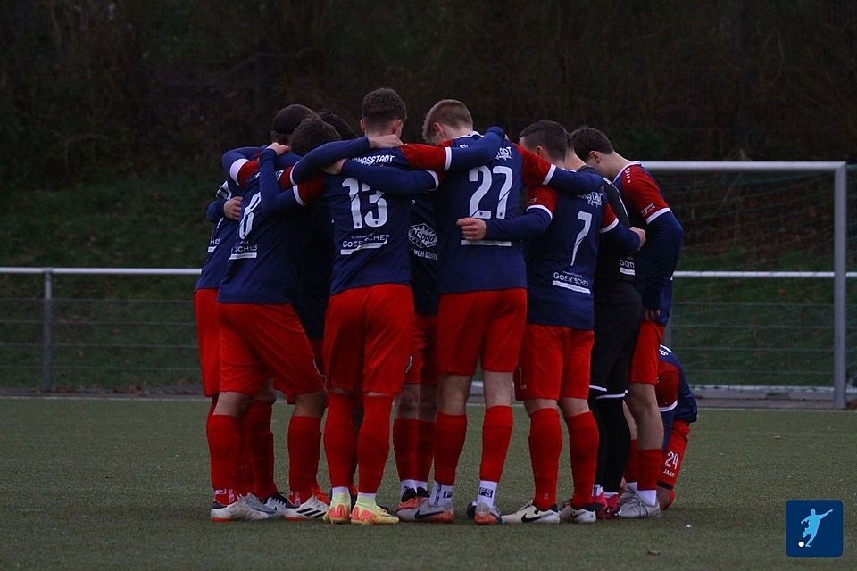 Top-Aufsteiger SV Thomasstadt Kempen kann im Spitzenspiel einen großen Schritt in Richtung Durchmarsch in die Bezirksliga machen. Top-Aufsteiger SV Thomasstadt Kempen kann im Spitzenspiel einen großen Schritt in Richtung Durchmarsch in die Bezirksliga machen.