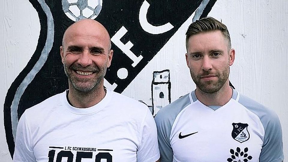 Das Trainerteam um Rui Marinho und Steffen Jennerke bleibt dem FC Schwabsburg erhalten,
