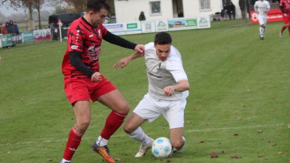 Marcel Heiders Kleinaitinger (rechts) zeigten sich auch gegen den TSV Pfersee heimschwach.