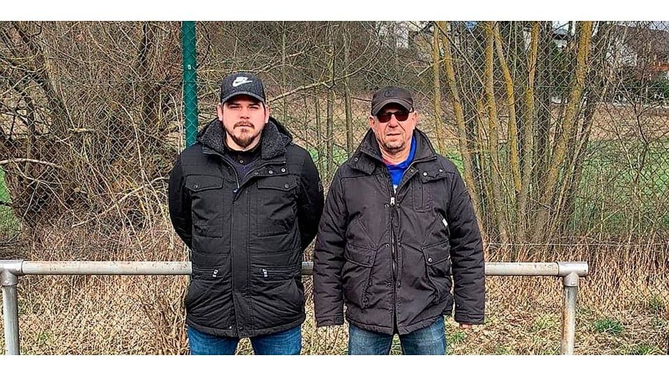 Sebastian Heinrich (l.) und Jürgen Schäfer lösen in der Winterpause Thorsten Stapel als Trainer des SSV Guntersdorf ab. Foto: SSV Guntersdorf 