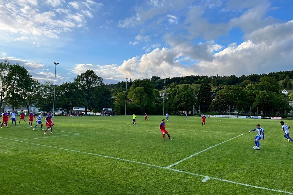 Veltheim muss kurz zittern, gewinnt dennoch mit 4:2. Veltheim muss kurz zittern, gewinnt dennoch mit 4:2.
