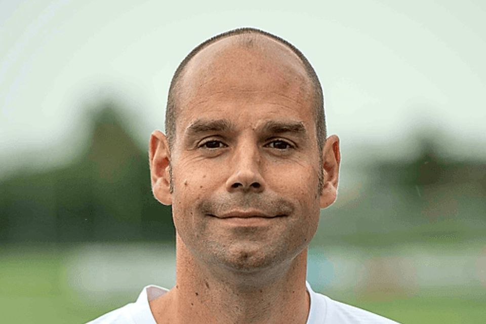 Sebastian Clarke bleibt den Sportfreunden Broekhuysen erhalten.
