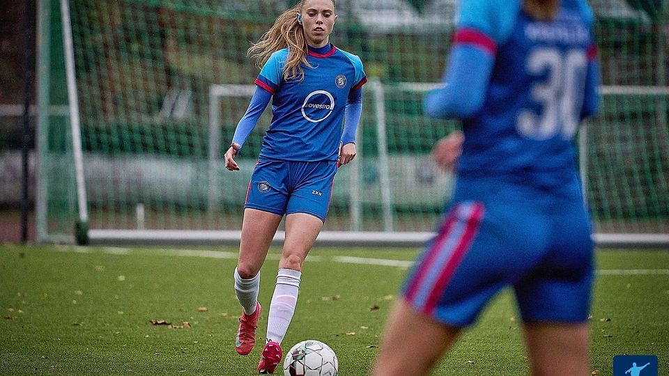 Der SC Krefeld feiert den Aufstieg