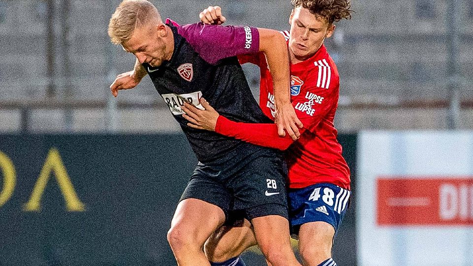 Leon Bucher (r.) ist zweikampfstark wie einst sein Vater, Haching-Legende Ralph Bucher.