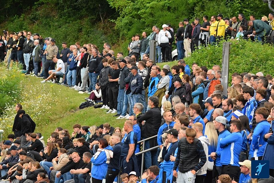 Ähnlich wie im ersten Aufstiegsspiel in Dörbach wird auch im finalen Match am Mittwoch in Irsch eine große Kulisse erwartet Ähnlich wie im ersten Aufstiegsspiel in Dörbach wird auch im finalen Match am Mittwoch in Irsch eine große Kulisse erwartet