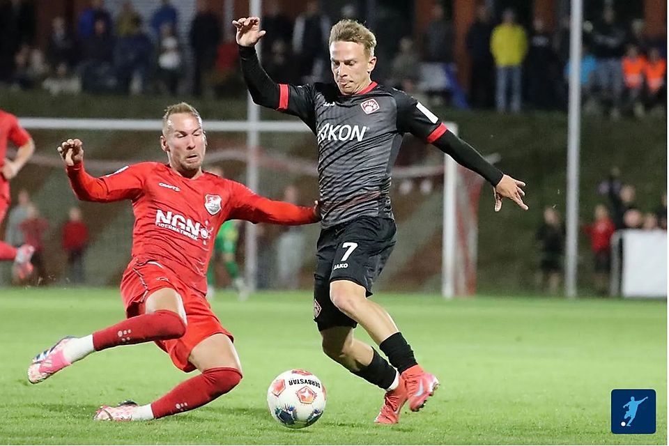 Maximilian Fesser (re.) hat die Würzburger Kickers verlassen und sich der SpVgg Bayreuth angeschlossen.