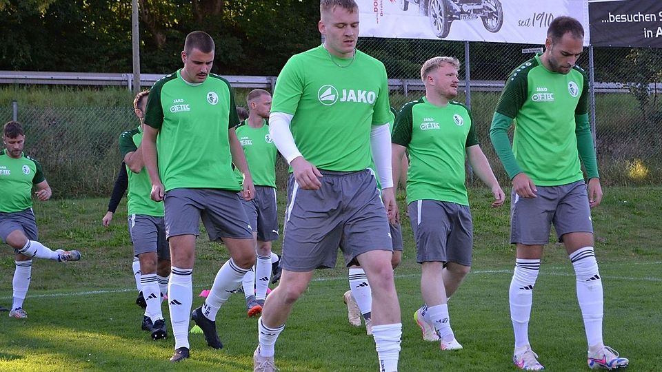 Jonas Vogt (mittig) will sich auch gegen Sonneberg mit Erlau nicht verstecken.