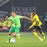 Ein Höhepunkt der bisherigen Saison: Kilian Fischer und der VfL Wolfsburg warfen Jamie Gittens und Borussia Dortmund aus dem DFB-Pokal.