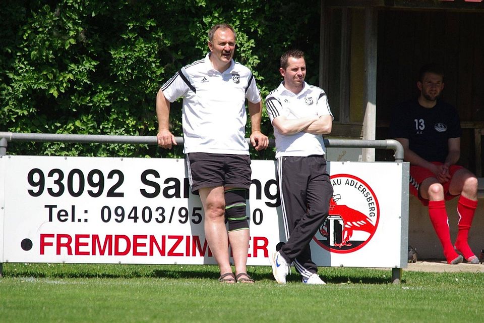 Gregor Kazanowski (rechts) und Nobert Zormeier bildeten beim SV Wiesent ein tolles Gespann. Kazanowski hörte nach zwei Jahren als Wiesenter Trainer auf. F: lst