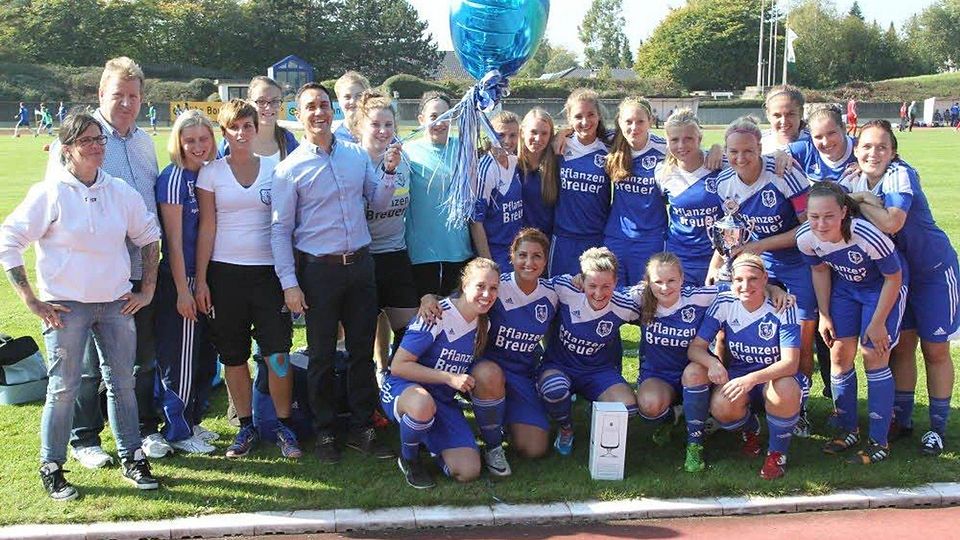 Den Kreispokal bei den Frauen holt Mittelrheinligist SV Menden mit einem 7:0 über den TuS Oberpleis.