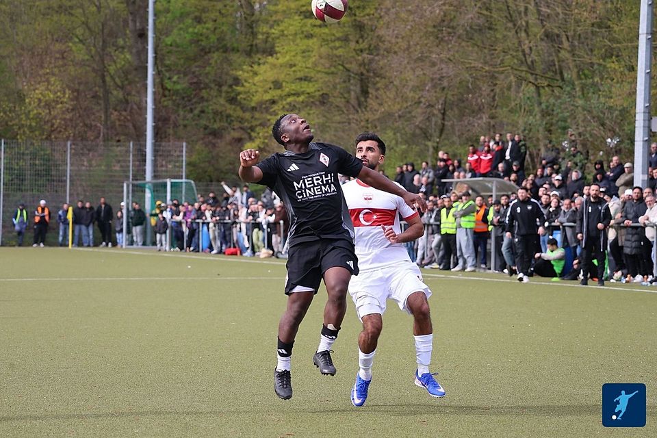 Es war ein knallharter Kampf zwischen den beiden A-Liga-Top-Teams.