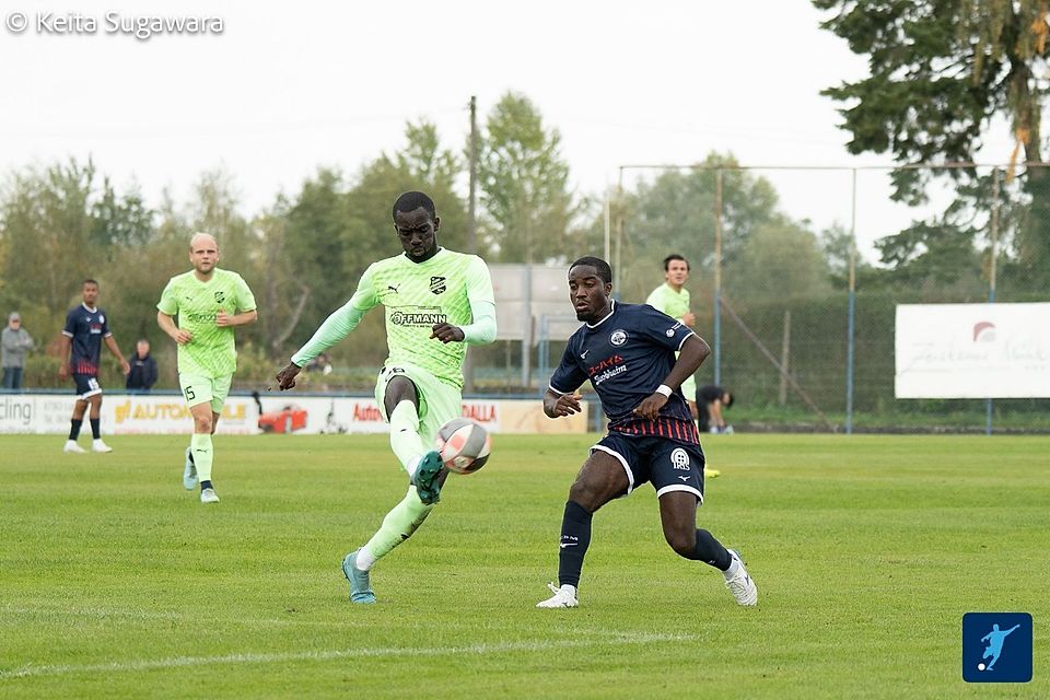Der FC Basara und Jahn Zeiskam lauern auf Patzer des TuS Mechtersheim.