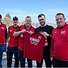 Die Verantwortlichen des SC Lorenzen stellen Davut Arslan (Zweiter von rechts) als künftigen Cheftrainer vor.