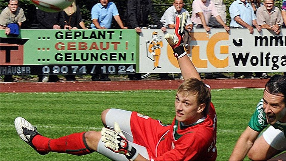 Torhüter Kevin Schmidt, hier noch im Trikot des FC Augsburg II, kehrt nach Schwaben zurück und spielt künftig für den FV Illertissen.   F.: Walter Brugger