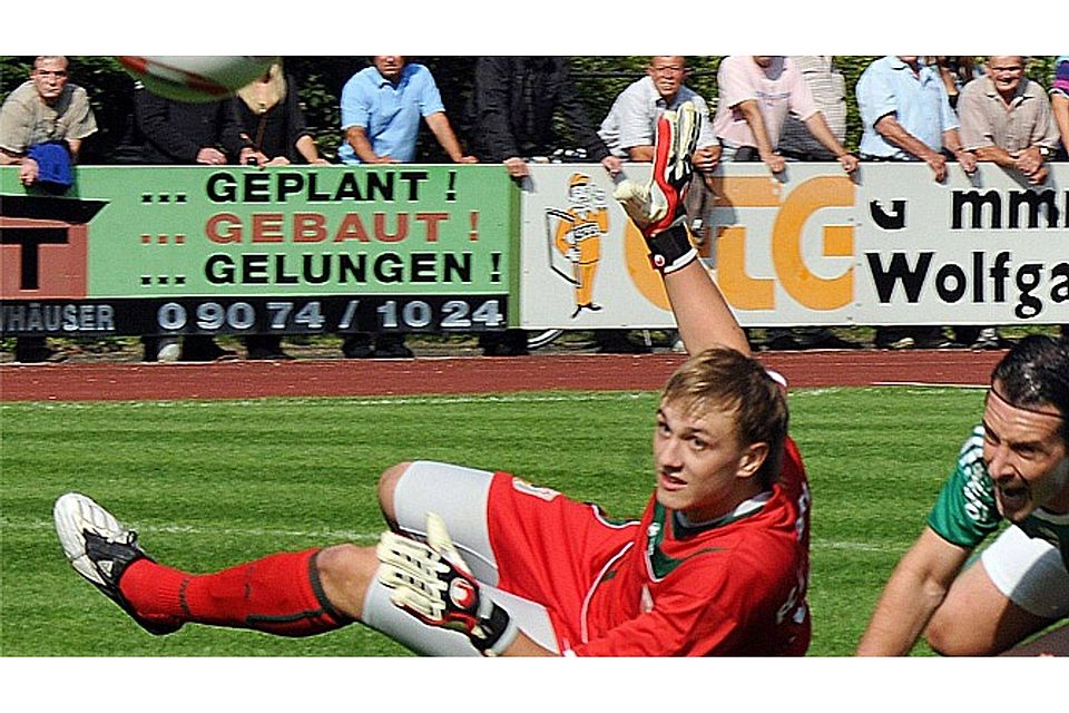 Torhüter Kevin Schmidt, hier noch im Trikot des FC Augsburg II, kehrt nach Schwaben zurück und spielt künftig für den FV Illertissen.   F.: Walter Brugger