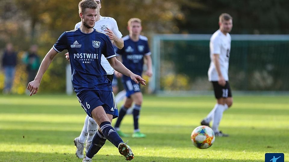 Benjamin Klose (am Ball) läuft wieder für den TSV Grafenau auf 