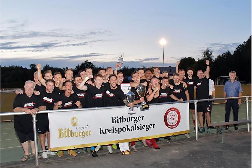 Die SG Eintracht Wald-Michelbach gewinnt den Bitburger Kreispokal. Das Finalspiel gegen SSG Einhausen entschieden die Wald-Michelbacher mit 5:0 für sich.	Foto: Dagmar Jährling