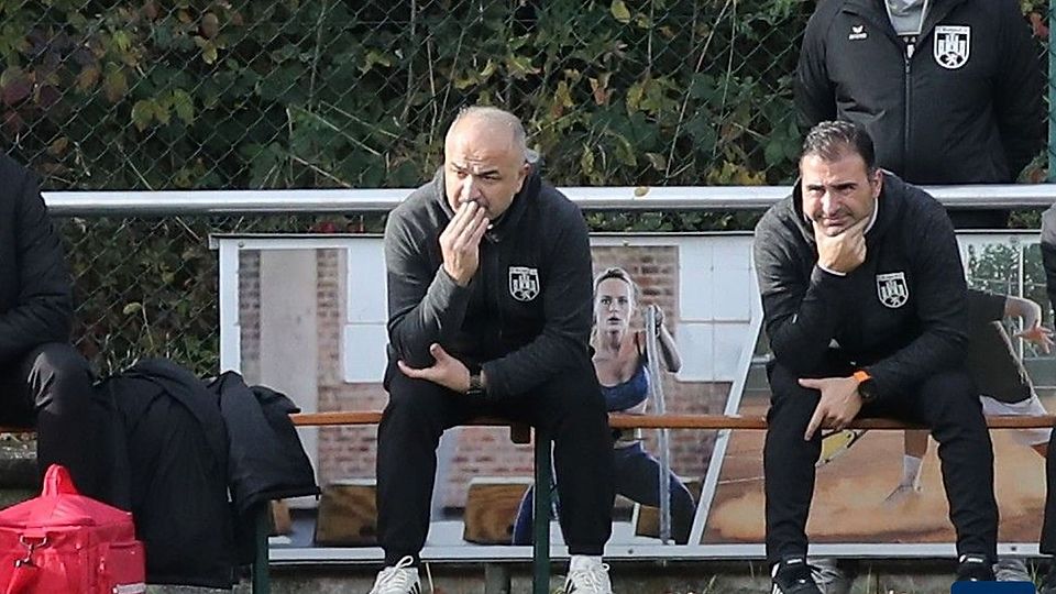 Erkan Cihangir (r.) arbeitete in der aktuellen Saison noch mit Meinerzhagens Ex-Erfolgscoach Mutlu Demir zusammen. Bald übernimmt er selbst den RSV.