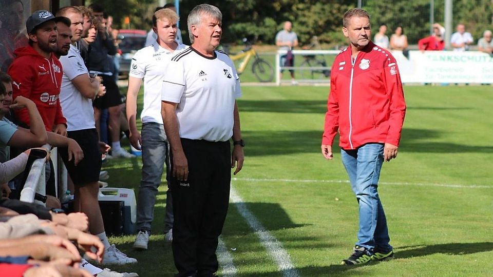 Ein gewohntes Bild wird man nach Saisonende nicht mehr sehen: Roland Winkler (vorne, Mitte) wird nach sieben Jahren beim TSV Königstein auf Wunsch der Verantwortlichen seine Trainertätigkeit beenden.