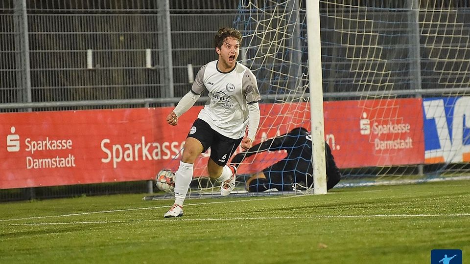 Das Jubeln der SGA-Kicker soll am Wochenende gegen Hellas Darmstadt weitergehen.