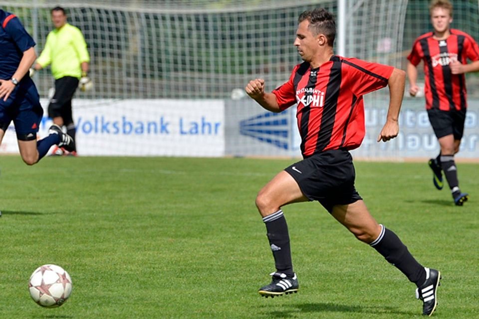 Spielertrainer, Regisseur und Doppeltorschütze: Jan Ernst vom FC Weisweil. | Foto: Daniel Thoma
