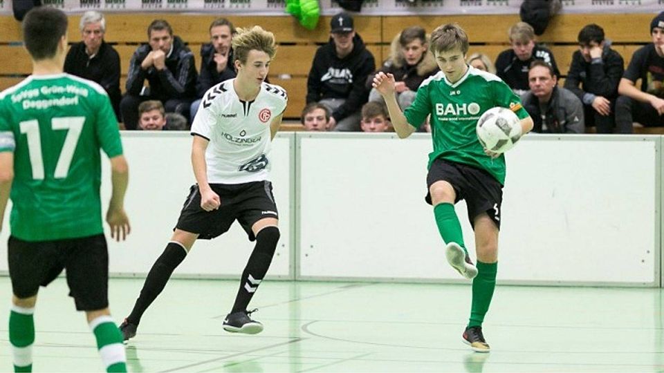 Die SpVgg Grün-Weiß Deggendorf und der 1. FC Passau wollen bei den B-Junioren am Sonntag die großen Favoriten ärgern. F: Becherer