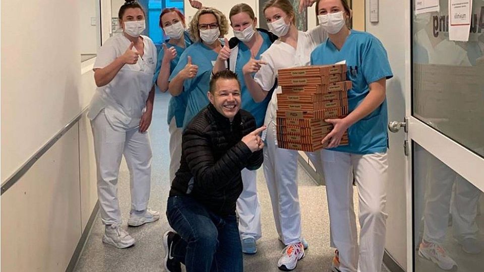 Tommy Reichenberger versorgt das Klinikum mit Pizzen.
